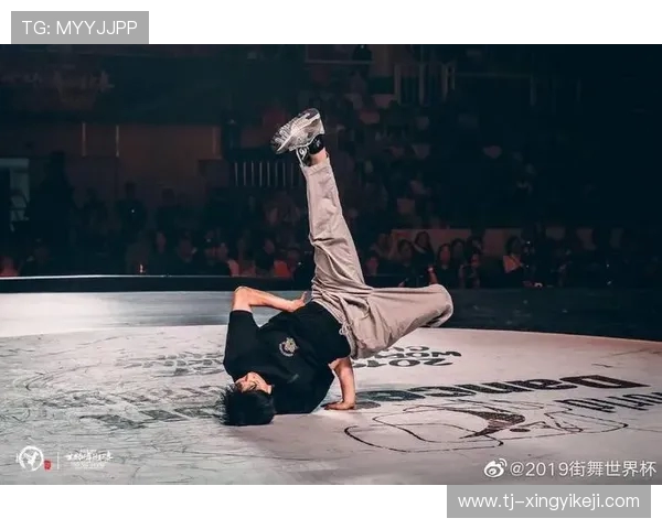 南京攀岩队在全国街舞大赛中以53分稳居积分榜首位